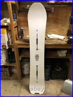 2019 Skeleton Key 158cm snowboard