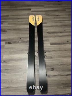 2023 Elan Ripstick 106 Marker Griffon 13 bindings Mens Skis 172cm All-mountain