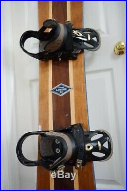 Arbor A-frame Snowboard Size 154 CM With Burton Large Binding