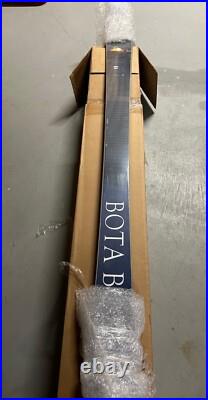 Bota Box Skis New never used won in sweepstakes