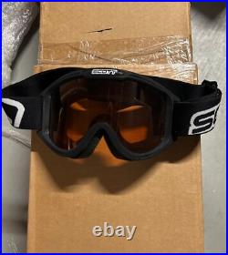Bota Box Skis New never used won in sweepstakes