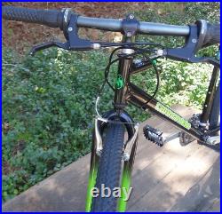Cannondale SOBEE All Mountain Team SOBEE Green/Black fade Large & Medium Riders Cannondale SOBEE All Mountain Team SOBEE Green/Black fade Large & Medium Riders