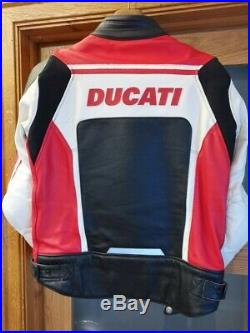 Dianese Ducati C2 leather jacket size 52 in mint condition