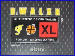 Forum RARE Authentic Devun Walsh XL 159cm Bee Snowboard & Ride Tomcat Bindings