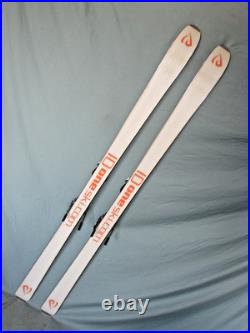 ID ONE MR-D Mogul bump skis 161cm with LOOK Pivot 14 ski bindings Made in Japan ID ONE MR-D Mogul bump skis 161cm with LOOK Pivot 14 ski bindings Made in Japan