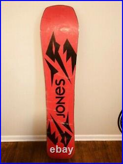Jones Mountain Twin Snowboard 154 cm Only Used One Day as a Demo Origin. $500