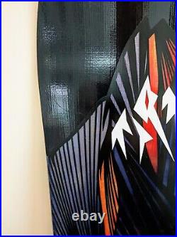 Jones Snowboards Frontier Snowboard 2024 158w 158 wide witho matching bindings