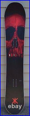 NWOT MENS D-DAY DEATHCARD SNOWBOARD $560 157CM freestyle all mountain