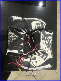 Nike Zoom Kaiju Urweltraupen Nicolas Müller Edition US9