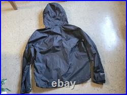 RARE NWT Mountain Hardwear Typhoon GTX Ultra Light Hardshell Jacket ALL BLACK