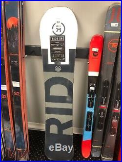 Ride Manic 161cm Wide All Mountain Park Mens Snowboard Groomer Powder 22in 559mm