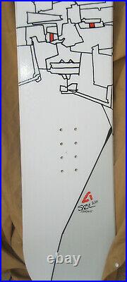 Snowboard Avalance SOL 160CM Great Design Face Wall Art Great Shape White Black
