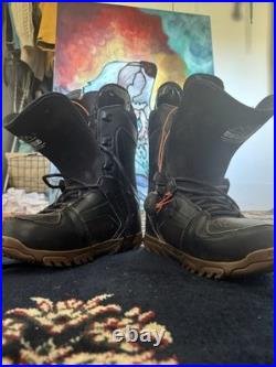 Thirtytwo Men's Snowboarding Boots Size 10
