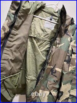 US Military Cold Weather GORETEX Woodland Parka Jacket Coat MINT MED-REG