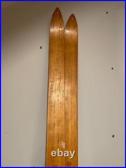 VINTAGE WWII 10th Mountain Division Skis