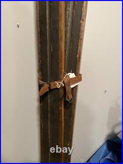 VINTAGE WWII 10th Mountain Division Skis