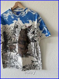 Vintage 90s Nature Montana Artsy Allover Print Bear Mountains T-Shirt L Grunge