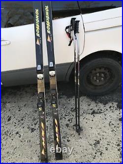 Vtg Rossingol skis withSalomon bindings R6000 Torsion Box withRocky Mountain Ski Bag