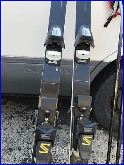 Vtg Rossingol skis withSalomon bindings R6000 Torsion Box withRocky Mountain Ski Bag