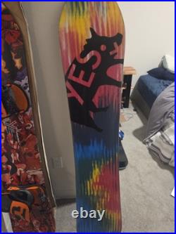 Yes. Standard Uninc Snowboard 153cm